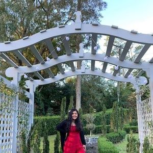 Meet your Posher, Carolina